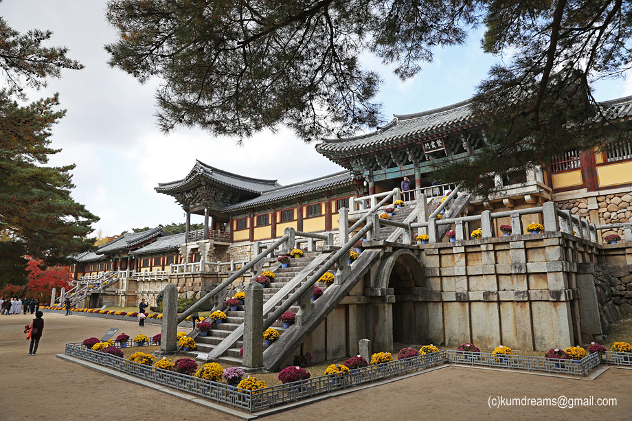 bulguksa temple stay: temple stay in a UNESCO world heritage site.